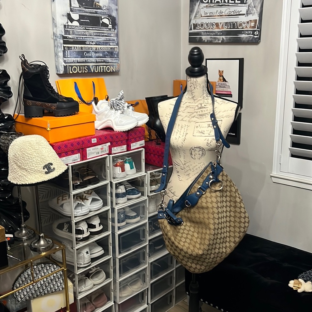 AUTHENTIC GG HOBO BAG